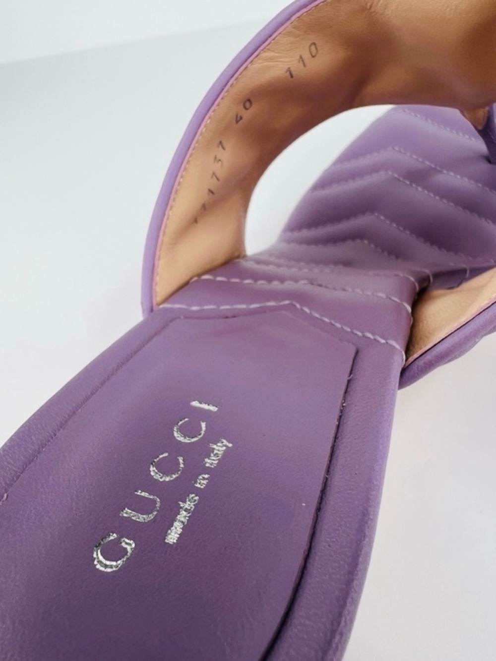 GUCCI | ✨NEW✨ Marmont GG Kitten Heel Thong Sandals in Lavender - Picture 9 of 12